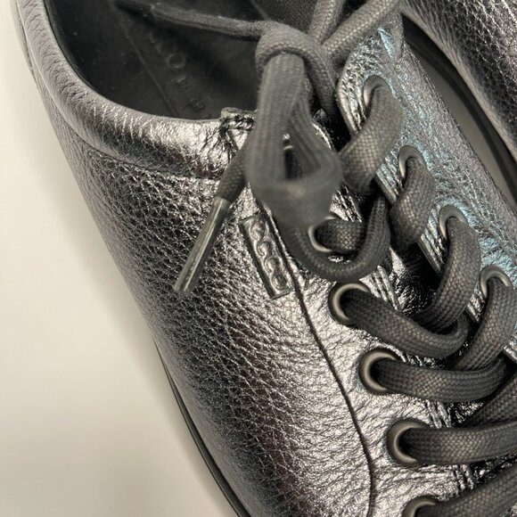 ECCO Women's Soft 7 Metallic Sneaker - Picture 2 of 9